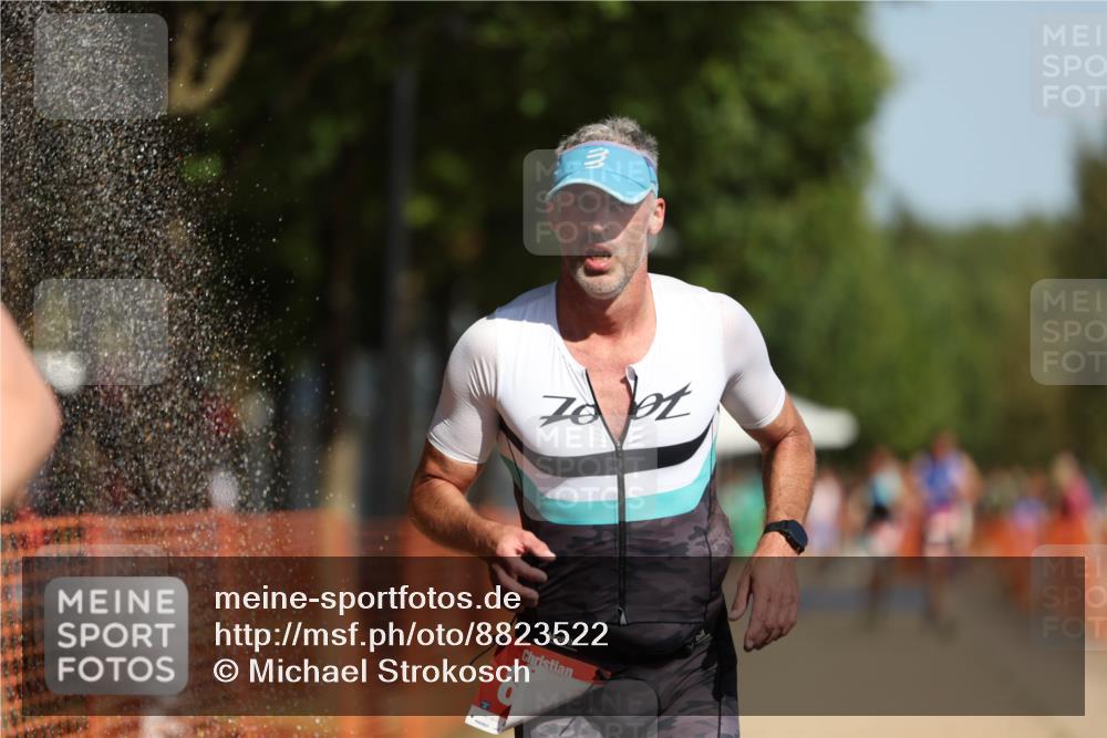 07.09.2025 - 19. Norderstedt Triathlon Michael Strokosch http://msf.ph/oto/8823522 07.09.2025 12:14:28 Laufen 138, 154, 819 meine-sportfotos.de