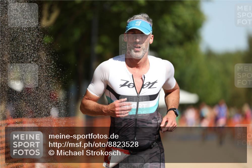 07.09.2025 - 19. Norderstedt Triathlon Michael Strokosch http://msf.ph/oto/8823528 07.09.2025 12:14:29 Laufen 138, 154, 819 meine-sportfotos.de