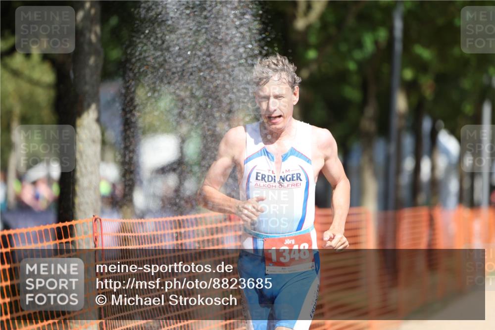 07.09.2025 - 19. Norderstedt Triathlon Michael Strokosch http://msf.ph/oto/8823685 07.09.2025 12:14:56 Laufen 1348 meine-sportfotos.de
