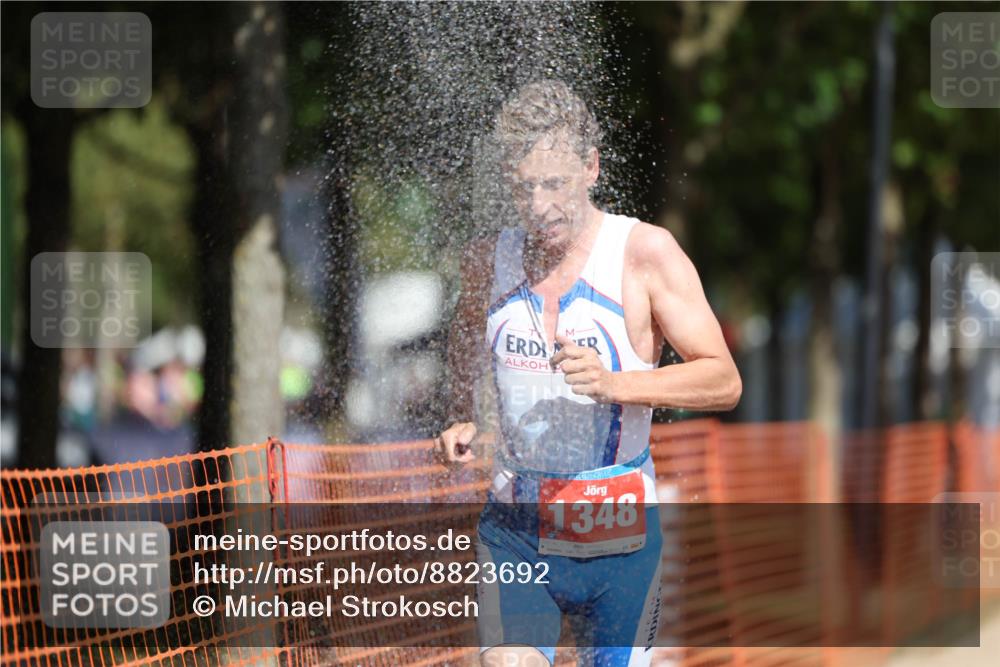 07.09.2025 - 19. Norderstedt Triathlon Michael Strokosch http://msf.ph/oto/8823692 07.09.2025 12:14:56 Laufen 1348 meine-sportfotos.de