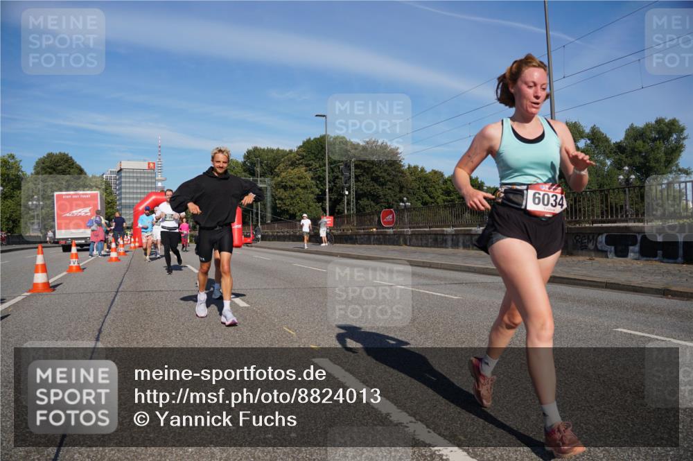 07.09.2025 - BARMER Alsterlauf Yannick Fuchs http://msf.ph/oto/8824013 07.09.2025 09:48:23 Laufen 186, 6034 meine-sportfotos.de