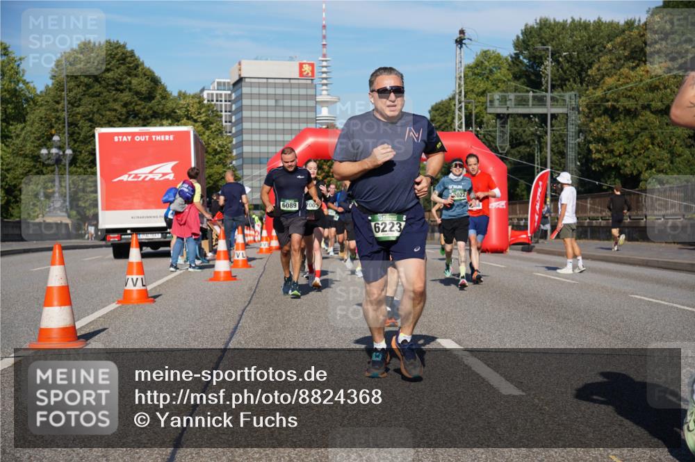 07.09.2025 - BARMER Alsterlauf Yannick Fuchs http://msf.ph/oto/8824368 07.09.2025 09:48:52 Laufen 6089, 2009, 6223, 2022 meine-sportfotos.de