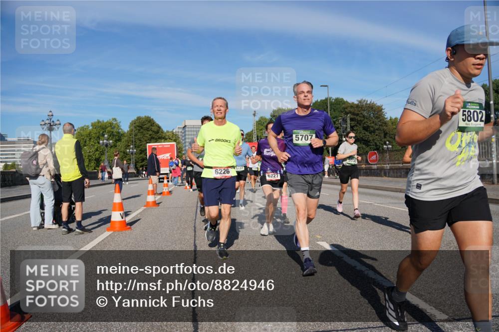 07.09.2025 - BARMER Alsterlauf Yannick Fuchs http://msf.ph/oto/8824946 07.09.2025 09:56:05 Laufen 5437, 6226, 6227, 5707, 503, 5802 meine-sportfotos.de