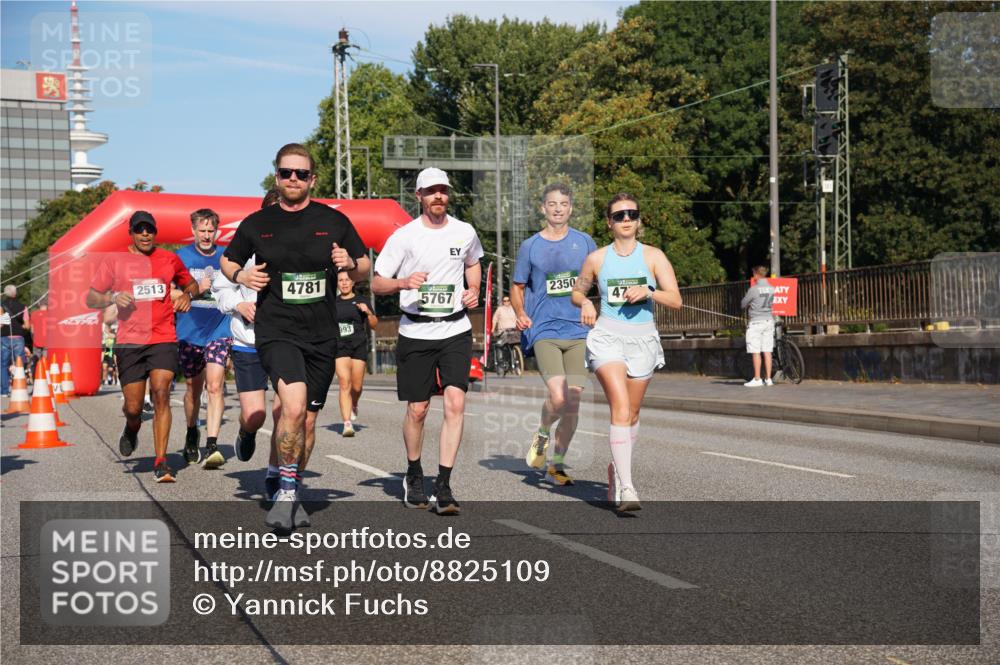 07.09.2025 - BARMER Alsterlauf Yannick Fuchs http://msf.ph/oto/8825109 07.09.2025 09:56:53 Laufen 2513, 4781, 993, 5767, 2350, 47 meine-sportfotos.de