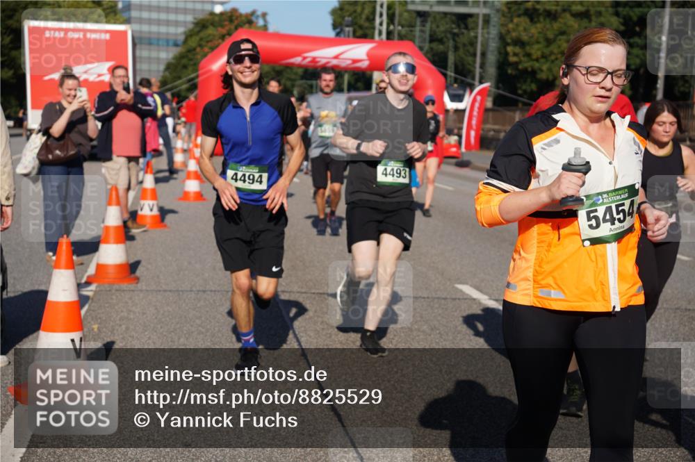 07.09.2025 - BARMER Alsterlauf Yannick Fuchs http://msf.ph/oto/8825529 07.09.2025 09:59:01 Laufen 4494, 3859, 4493, 36, 5454 meine-sportfotos.de