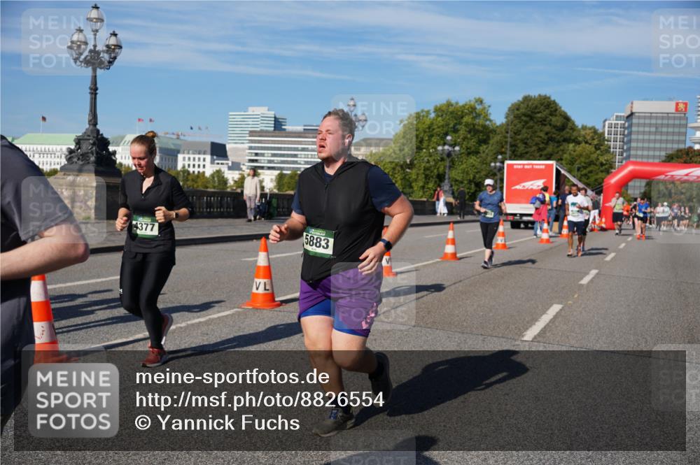 07.09.2025 - BARMER Alsterlauf Yannick Fuchs http://msf.ph/oto/8826554 07.09.2025 10:05:29 Laufen 111, 4377, 5883 meine-sportfotos.de