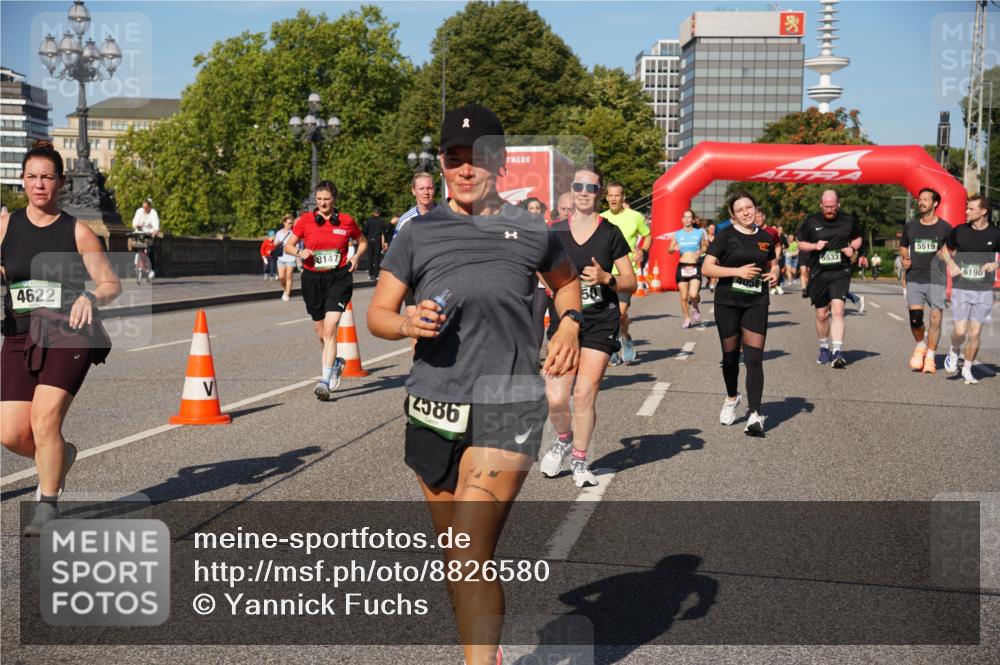 07.09.2025 - BARMER Alsterlauf Yannick Fuchs http://msf.ph/oto/8826580 07.09.2025 10:05:51 Laufen 4622, 8147, 4586, 50, 5533, 5519, 6196 meine-sportfotos.de