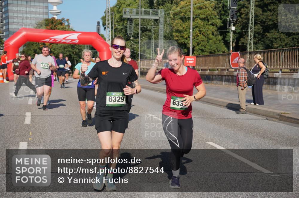 07.09.2025 - BARMER Alsterlauf Yannick Fuchs http://msf.ph/oto/8827544 07.09.2025 10:10:06 Laufen 2235, 36, 6329, 633 meine-sportfotos.de