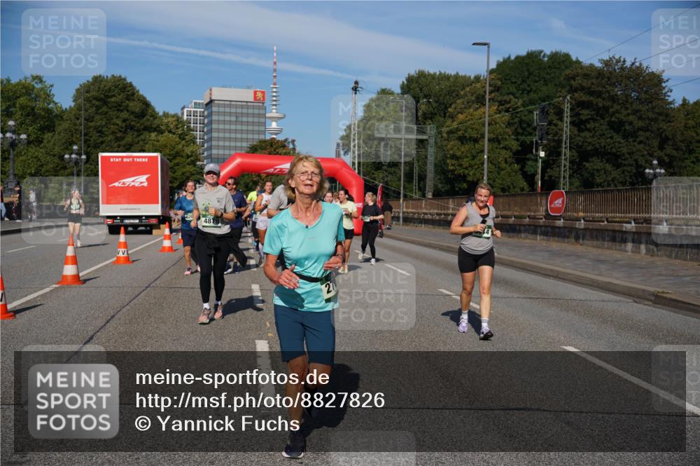 07.09.2025 - BARMER Alsterlauf Yannick Fuchs http://msf.ph/oto/8827826 07.09.2025 10:11:21 Laufen 48 meine-sportfotos.de