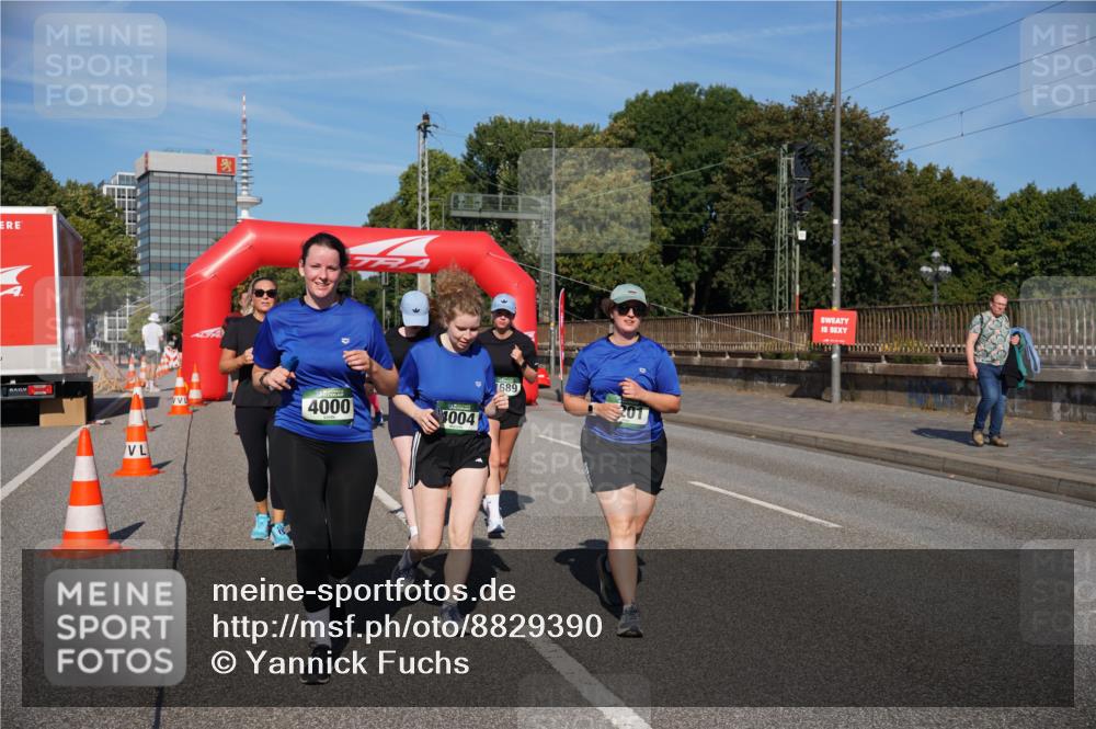 07.09.2025 - BARMER Alsterlauf Yannick Fuchs http://msf.ph/oto/8829390 07.09.2025 10:24:12 Laufen 4000, 1004, 1689, 201 meine-sportfotos.de