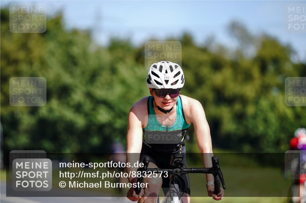 07.09.2025 - 19. Norderstedt Triathlon Michael Burmester http://msf.ph/oto/8832573 07.09.2025 11:44:58 Radfahren 148 meine-sportfotos.de
