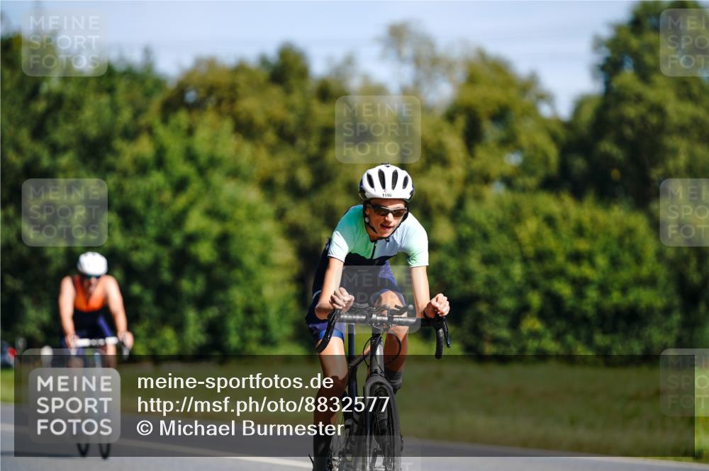 07.09.2025 - 19. Norderstedt Triathlon Michael Burmester http://msf.ph/oto/8832577 07.09.2025 11:45:27 Radfahren 1190, 1365 meine-sportfotos.de