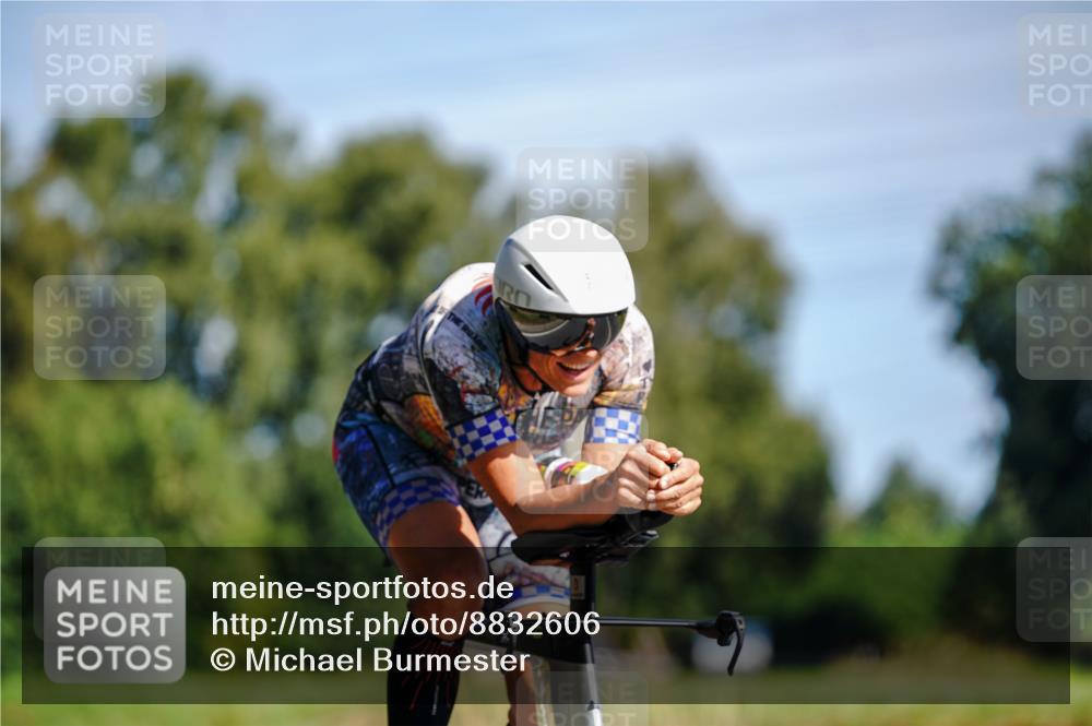 07.09.2025 - 19. Norderstedt Triathlon Michael Burmester http://msf.ph/oto/8832606 07.09.2025 11:46:41 Radfahren 787, 1305 meine-sportfotos.de