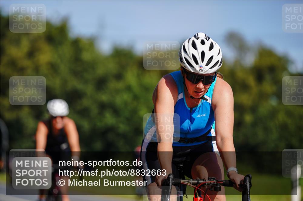 07.09.2025 - 19. Norderstedt Triathlon Michael Burmester http://msf.ph/oto/8832663 07.09.2025 11:48:57 Radfahren 793, 845, 1267 meine-sportfotos.de
