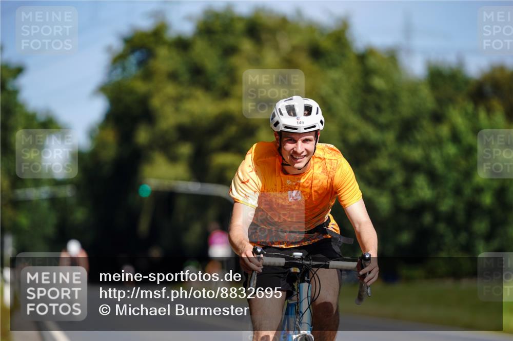 07.09.2025 - 19. Norderstedt Triathlon Michael Burmester http://msf.ph/oto/8832695 07.09.2025 11:50:41 Radfahren 149 meine-sportfotos.de