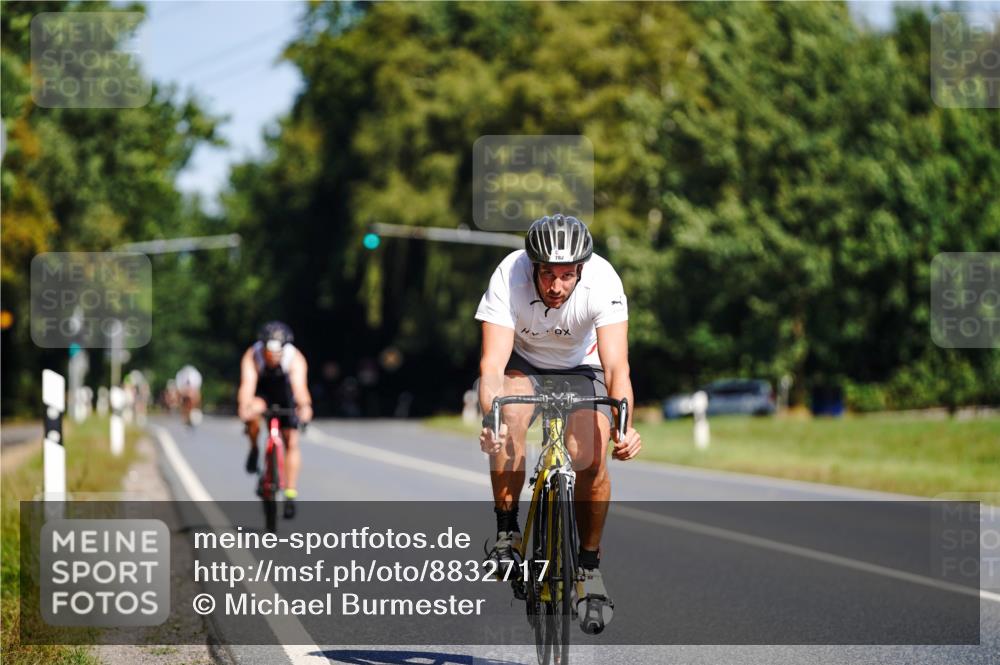 07.09.2025 - 19. Norderstedt Triathlon Michael Burmester http://msf.ph/oto/8832717 07.09.2025 11:51:50 Radfahren 782, 1319 meine-sportfotos.de