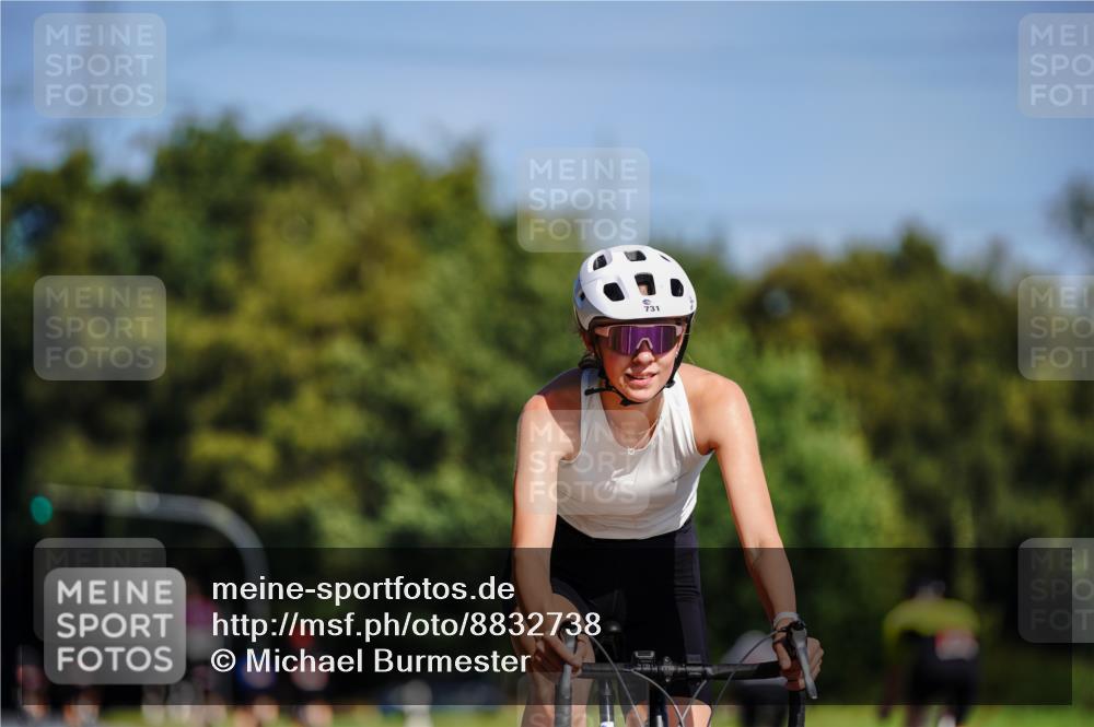 07.09.2025 - 19. Norderstedt Triathlon Michael Burmester http://msf.ph/oto/8832738 07.09.2025 11:52:27 Radfahren 731 meine-sportfotos.de
