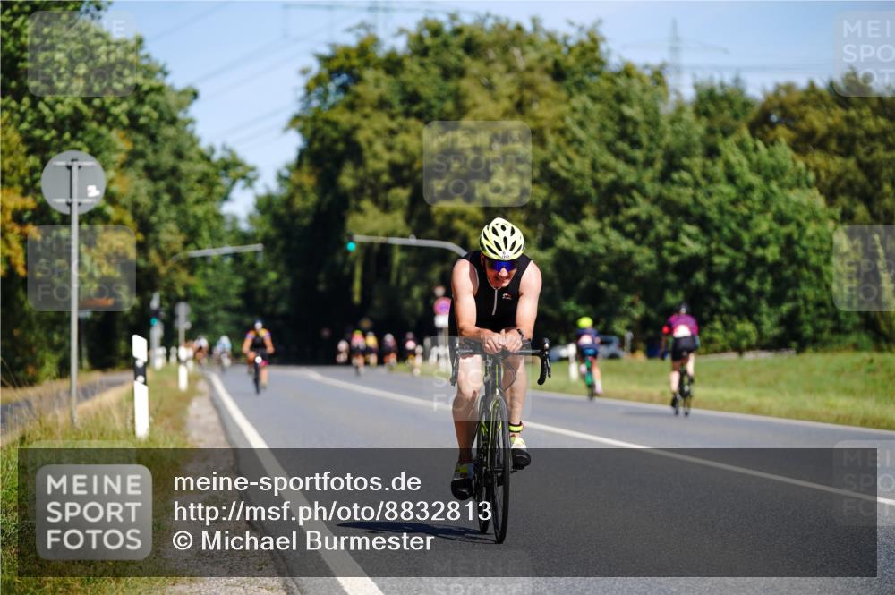 07.09.2025 - 19. Norderstedt Triathlon Michael Burmester http://msf.ph/oto/8832813 07.09.2025 11:54:47 Radfahren 779, 1272 meine-sportfotos.de