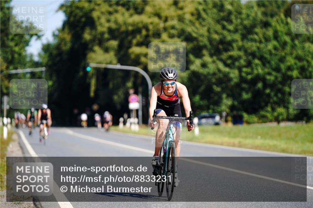 07.09.2025 - 19. Norderstedt Triathlon Michael Burmester http://msf.ph/oto/8833231 07.09.2025 11:44:27 Radfahren 1334 meine-sportfotos.de