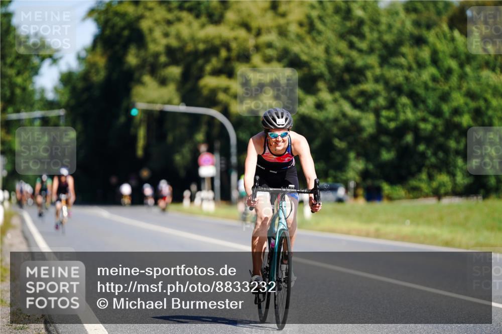 07.09.2025 - 19. Norderstedt Triathlon Michael Burmester http://msf.ph/oto/8833232 07.09.2025 11:44:27 Radfahren 1334 meine-sportfotos.de