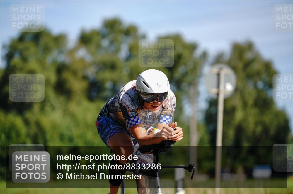 07.09.2025 - 19. Norderstedt Triathlon Michael Burmester http://msf.ph/oto/8833286 07.09.2025 11:46:41 Radfahren 787, 1305 meine-sportfotos.de