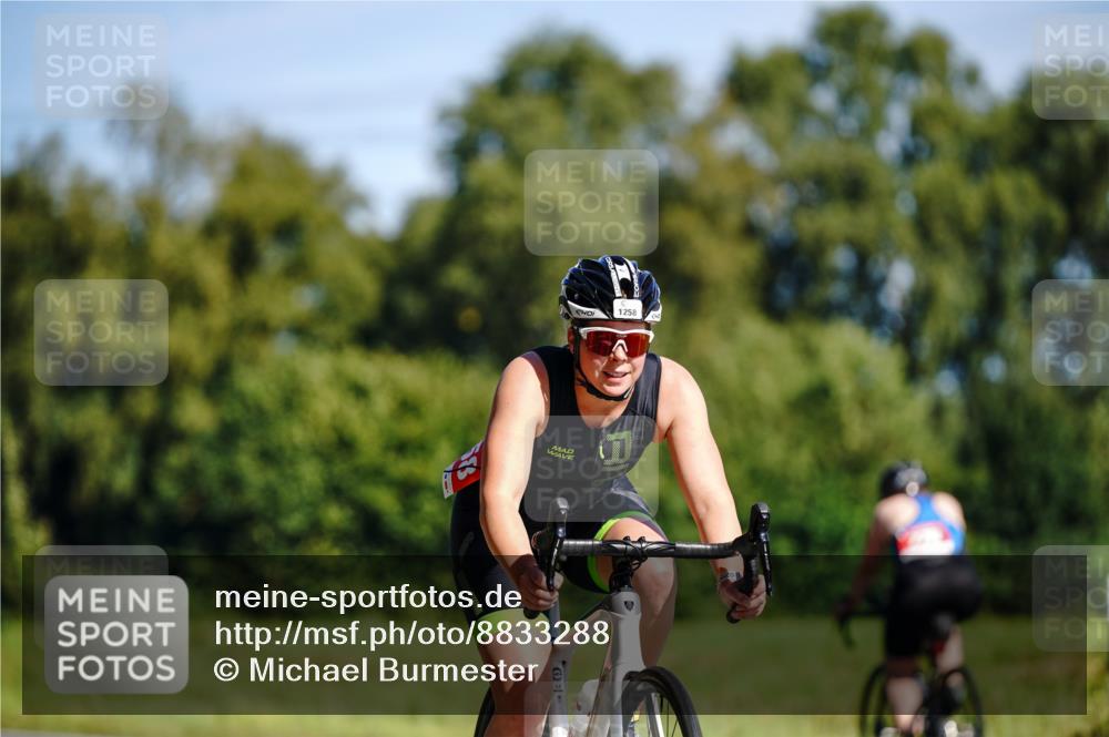 07.09.2025 - 19. Norderstedt Triathlon Michael Burmester http://msf.ph/oto/8833288 07.09.2025 11:46:48 Radfahren 736, 1258, 1333 meine-sportfotos.de