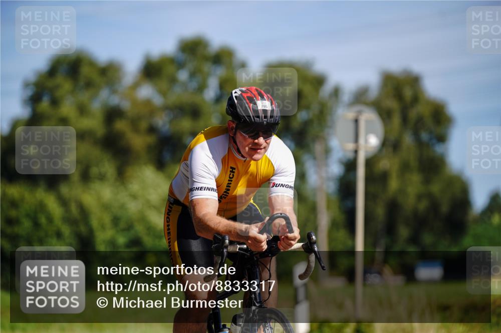 07.09.2025 - 19. Norderstedt Triathlon Michael Burmester http://msf.ph/oto/8833317 07.09.2025 11:47:47 Radfahren 795 meine-sportfotos.de