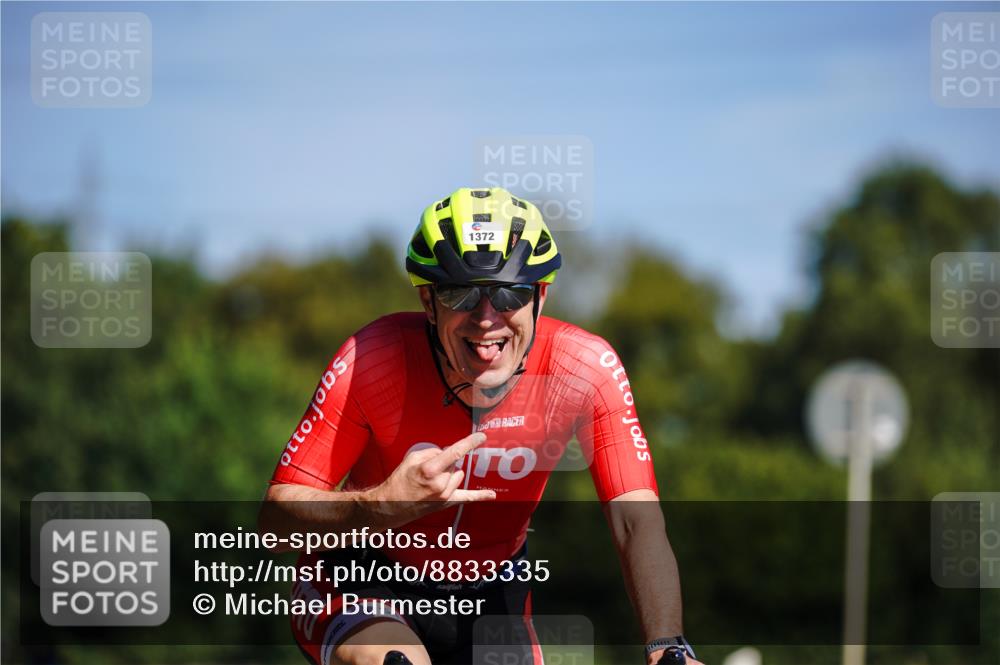 07.09.2025 - 19. Norderstedt Triathlon Michael Burmester http://msf.ph/oto/8833335 07.09.2025 11:48:43 Radfahren 1372 meine-sportfotos.de