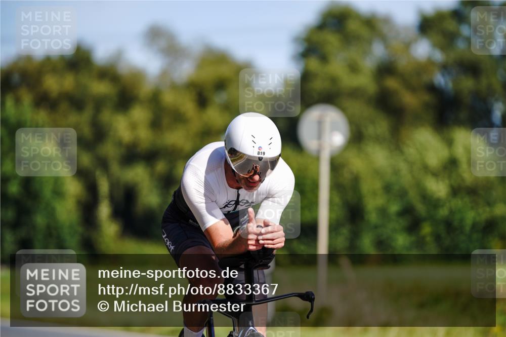 07.09.2025 - 19. Norderstedt Triathlon Michael Burmester http://msf.ph/oto/8833367 07.09.2025 11:50:16 Radfahren 228, 819 meine-sportfotos.de