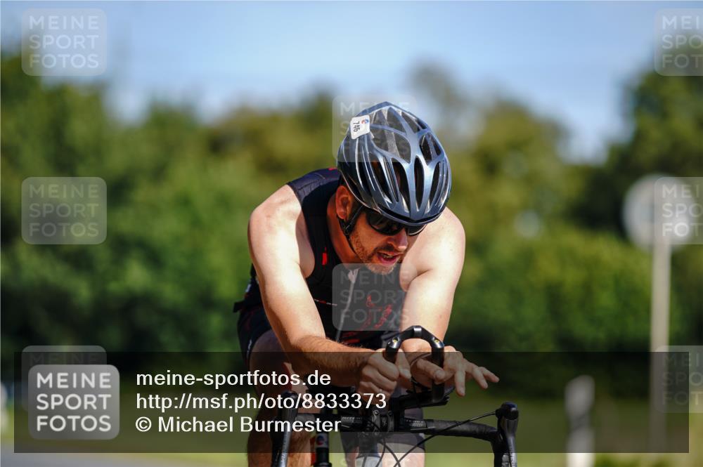 07.09.2025 - 19. Norderstedt Triathlon Michael Burmester http://msf.ph/oto/8833373 07.09.2025 11:50:28 Radfahren 746 meine-sportfotos.de