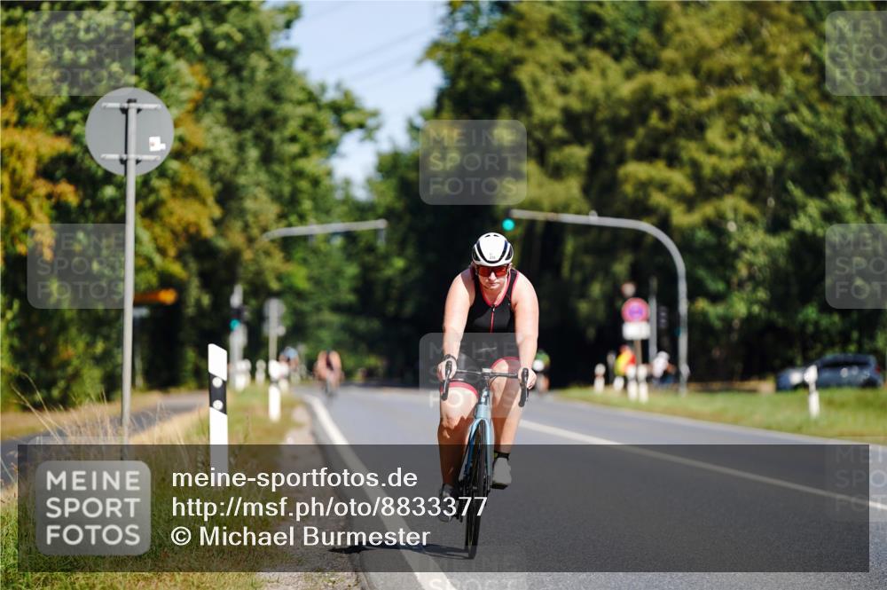 07.09.2025 - 19. Norderstedt Triathlon Michael Burmester http://msf.ph/oto/8833377 07.09.2025 11:50:45 Radfahren 278 meine-sportfotos.de