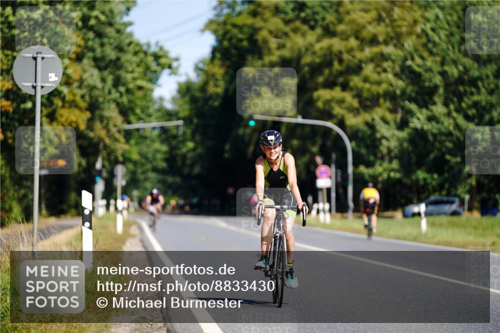 07.09.2025 - 19. Norderstedt Triathlon Michael Burmester http://msf.ph/oto/8833430 07.09.2025 11:53:10 Radfahren 778 meine-sportfotos.de