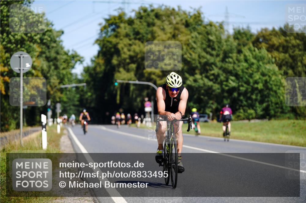 07.09.2025 - 19. Norderstedt Triathlon Michael Burmester http://msf.ph/oto/8833495 07.09.2025 11:54:47 Radfahren 779, 1272 meine-sportfotos.de