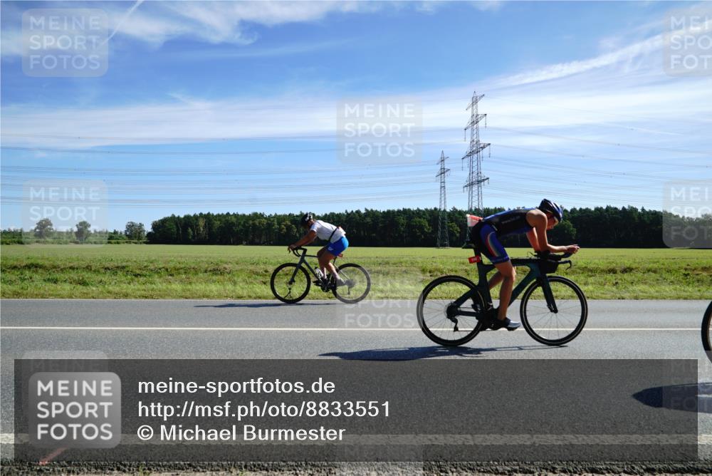 07.09.2025 - 19. Norderstedt Triathlon Michael Burmester http://msf.ph/oto/8833551 07.09.2025 11:53:42 Radfahren 168, 765, 846 meine-sportfotos.de