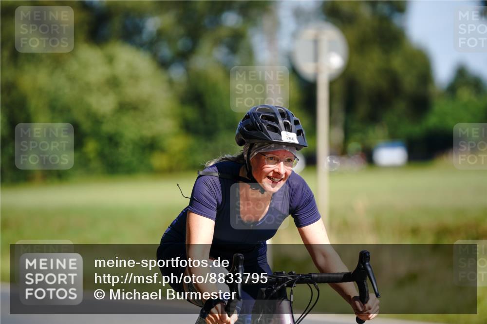 07.09.2025 - 19. Norderstedt Triathlon Michael Burmester http://msf.ph/oto/8833795 07.09.2025 12:07:50 Radfahren 286 meine-sportfotos.de