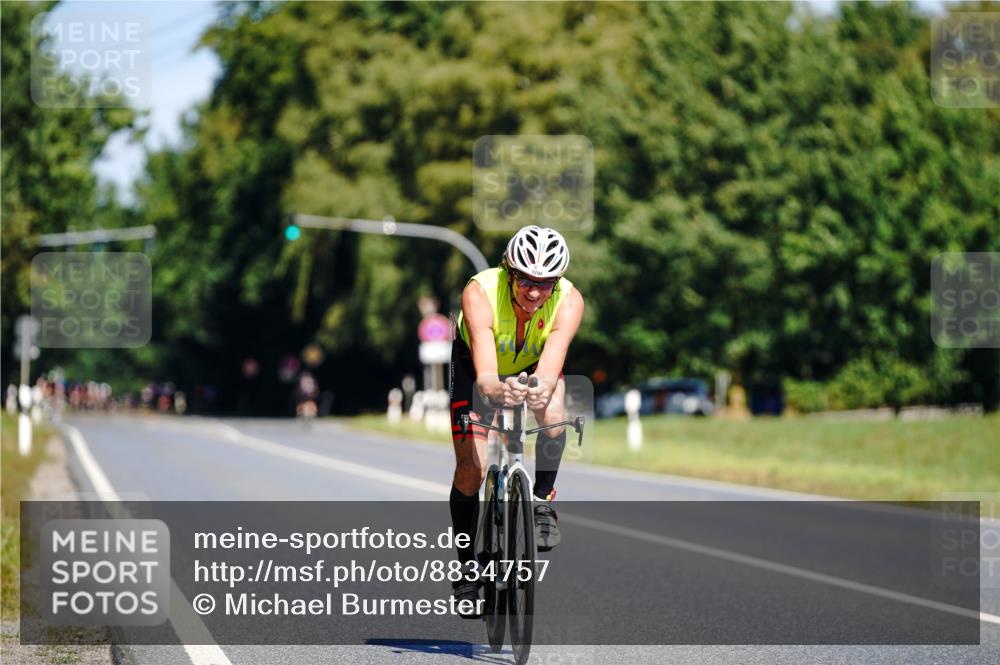 07.09.2025 - 19. Norderstedt Triathlon Michael Burmester http://msf.ph/oto/8834757 07.09.2025 12:24:42 Radfahren 814, 1294 meine-sportfotos.de