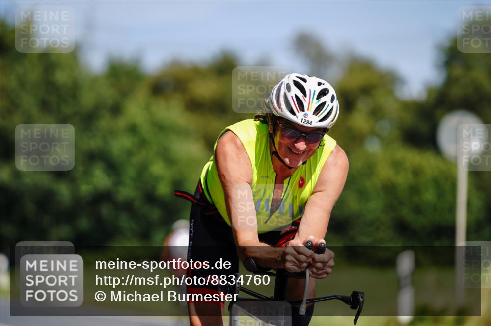 07.09.2025 - 19. Norderstedt Triathlon Michael Burmester http://msf.ph/oto/8834760 07.09.2025 12:24:44 Radfahren 1294 meine-sportfotos.de
