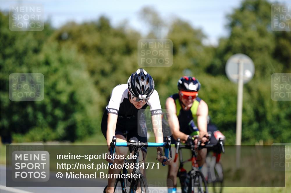 07.09.2025 - 19. Norderstedt Triathlon Michael Burmester http://msf.ph/oto/8834771 07.09.2025 12:25:15 Radfahren 205, 220, 292, 766 meine-sportfotos.de