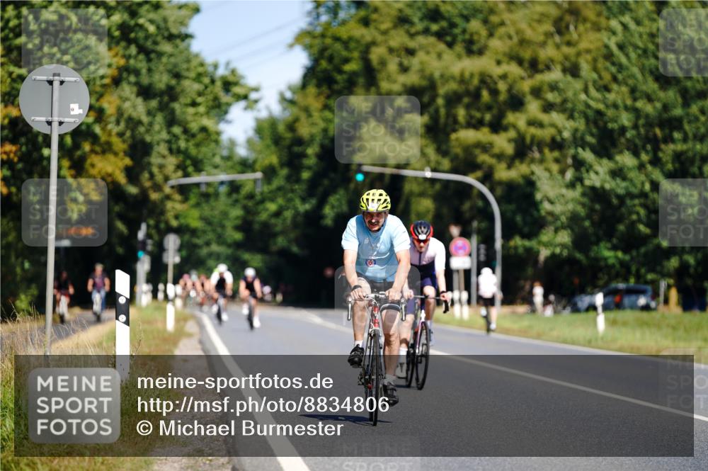 07.09.2025 - 19. Norderstedt Triathlon Michael Burmester http://msf.ph/oto/8834806 07.09.2025 12:26:01 Radfahren 762 meine-sportfotos.de