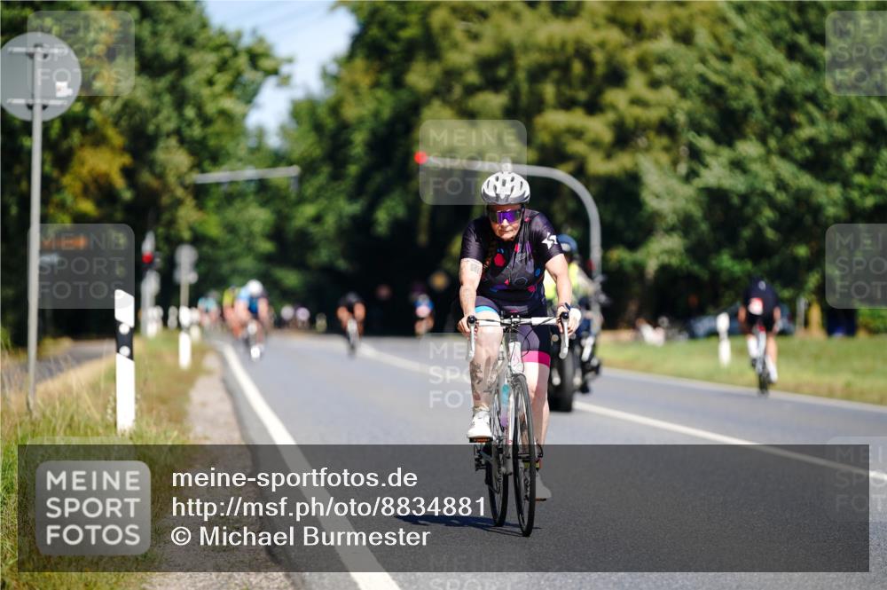 07.09.2025 - 19. Norderstedt Triathlon Michael Burmester http://msf.ph/oto/8834881 07.09.2025 12:26:33 Radfahren 137 meine-sportfotos.de