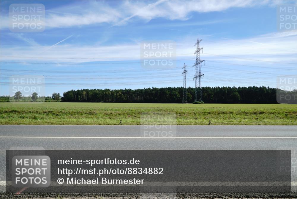 07.09.2025 - 19. Norderstedt Triathlon Michael Burmester http://msf.ph/oto/8834882 07.09.2025 11:59:40 Radfahren 138, 146, 192, 1357 meine-sportfotos.de