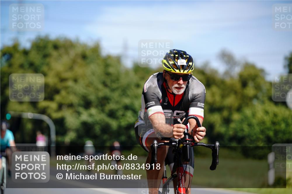 07.09.2025 - 19. Norderstedt Triathlon Michael Burmester http://msf.ph/oto/8834918 07.09.2025 12:26:50 Radfahren 194, 247, 695, 1231, 1384 meine-sportfotos.de