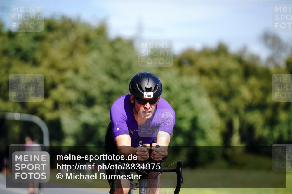 07.09.2025 - 19. Norderstedt Triathlon Michael Burmester http://msf.ph/oto/8834975 07.09.2025 12:27:42 Radfahren 157, 1269, 1283 meine-sportfotos.de