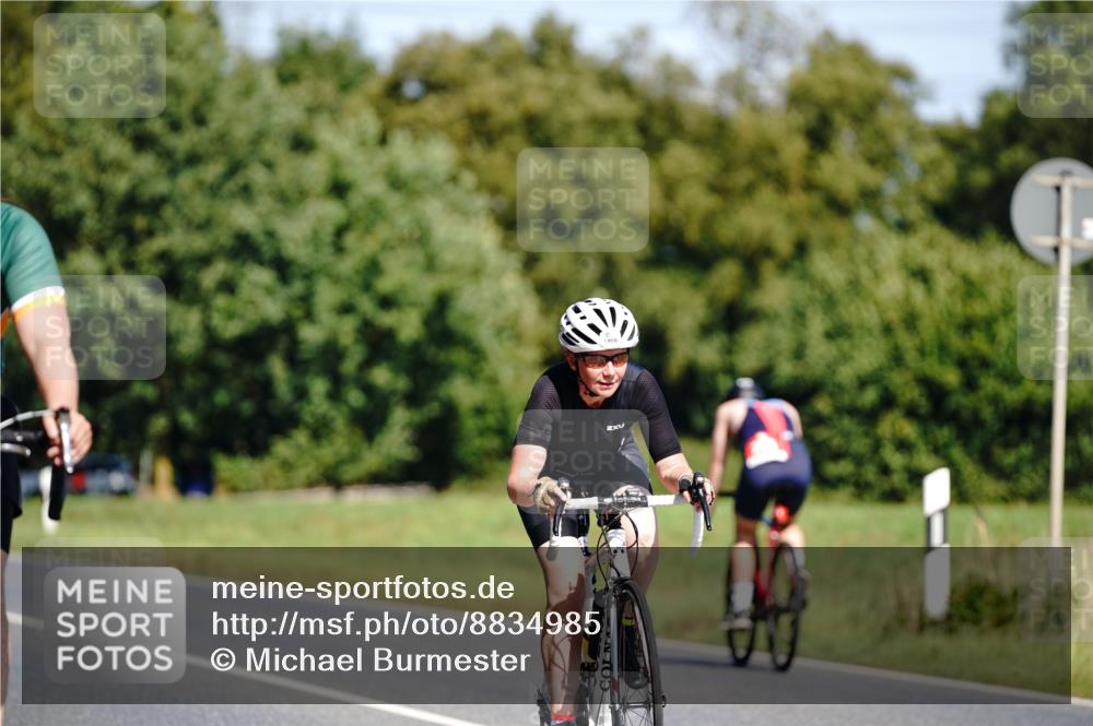 07.09.2025 - 19. Norderstedt Triathlon Michael Burmester http://msf.ph/oto/8834985 07.09.2025 12:27:44 Radfahren 157, 1269, 1283 meine-sportfotos.de
