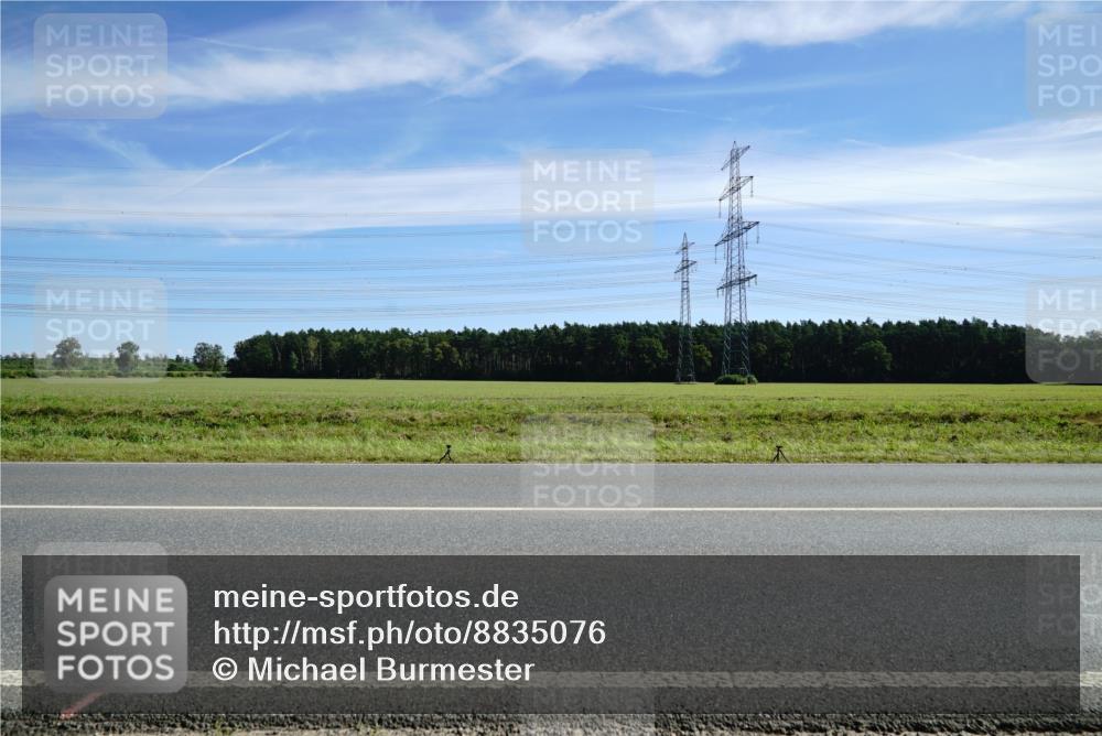 07.09.2025 - 19. Norderstedt Triathlon Michael Burmester http://msf.ph/oto/8835076 07.09.2025 12:00:11 Radfahren 261, 1265 meine-sportfotos.de