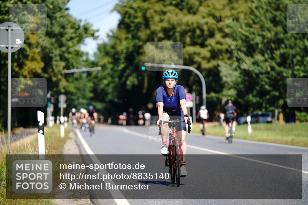 07.09.2025 - 19. Norderstedt Triathlon Michael Burmester http://msf.ph/oto/8835140 07.09.2025 12:29:03 Radfahren 851, 1345 meine-sportfotos.de