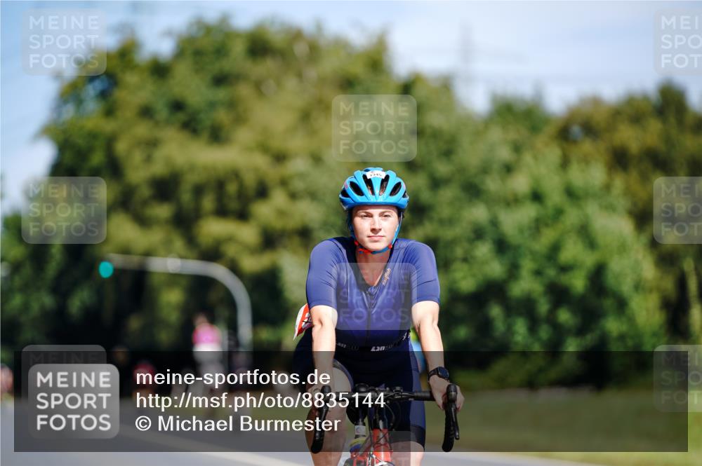 07.09.2025 - 19. Norderstedt Triathlon Michael Burmester http://msf.ph/oto/8835144 07.09.2025 12:29:04 Radfahren 851, 1345 meine-sportfotos.de
