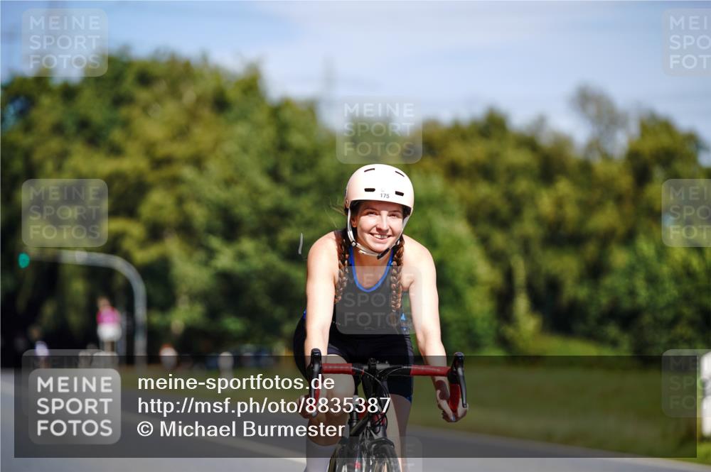 07.09.2025 - 19. Norderstedt Triathlon Michael Burmester http://msf.ph/oto/8835387 07.09.2025 12:31:16 Radfahren 175, 1369 meine-sportfotos.de