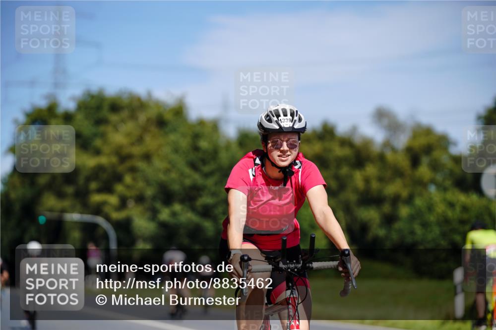 07.09.2025 - 19. Norderstedt Triathlon Michael Burmester http://msf.ph/oto/8835462 07.09.2025 12:31:58 Radfahren 302, 1321, 1322, 1339 meine-sportfotos.de