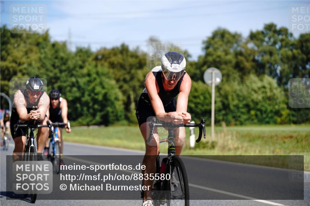 07.09.2025 - 19. Norderstedt Triathlon Michael Burmester http://msf.ph/oto/8835580 07.09.2025 12:33:48 Radfahren 236, 243, 308, 767, 783, 820 meine-sportfotos.de